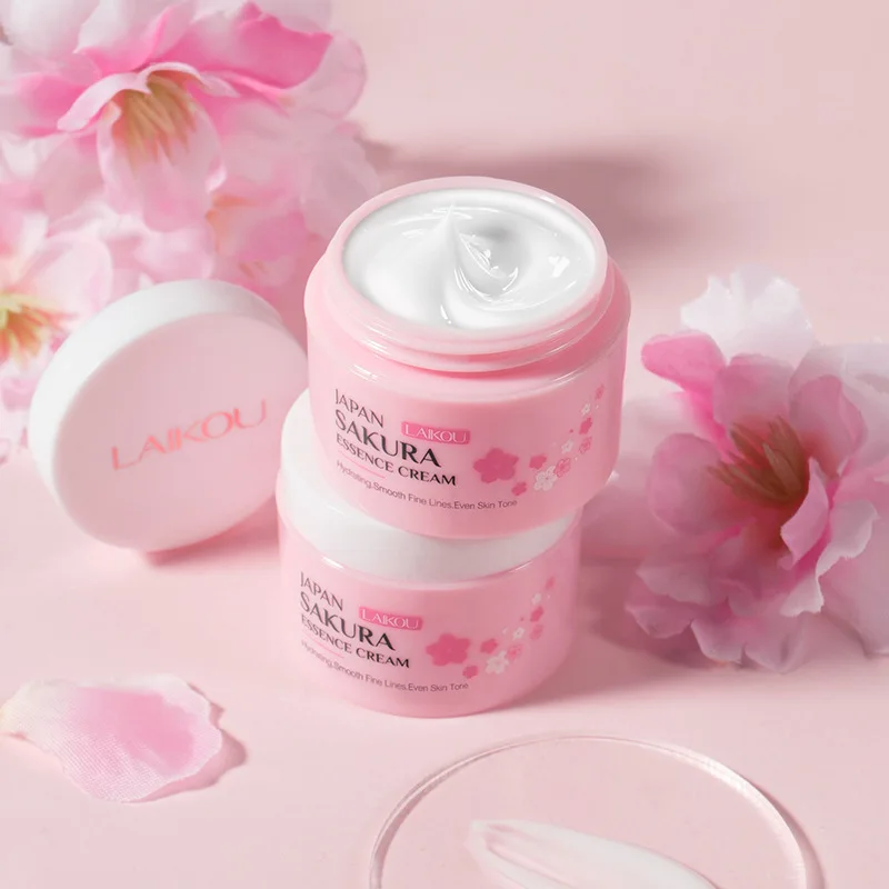 LAIKOU Crema Essenza di Sakura - Vitamin C Serum recensione e prezzo